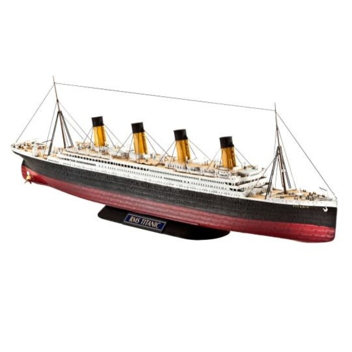 Revell Model Kits R.M.S. Titanic - 1:700 Scale