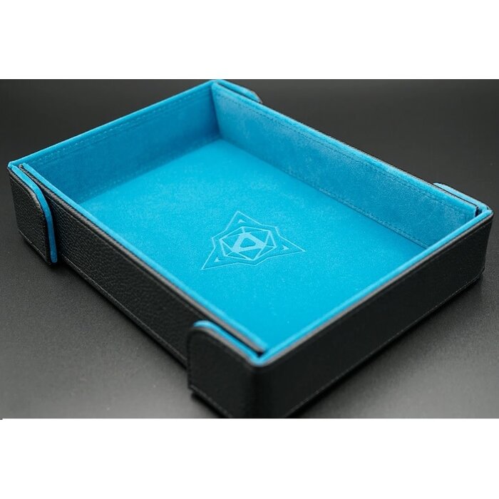 Die Hard Dice Dice Tray - Castle (Assorted Shapes/Colours)