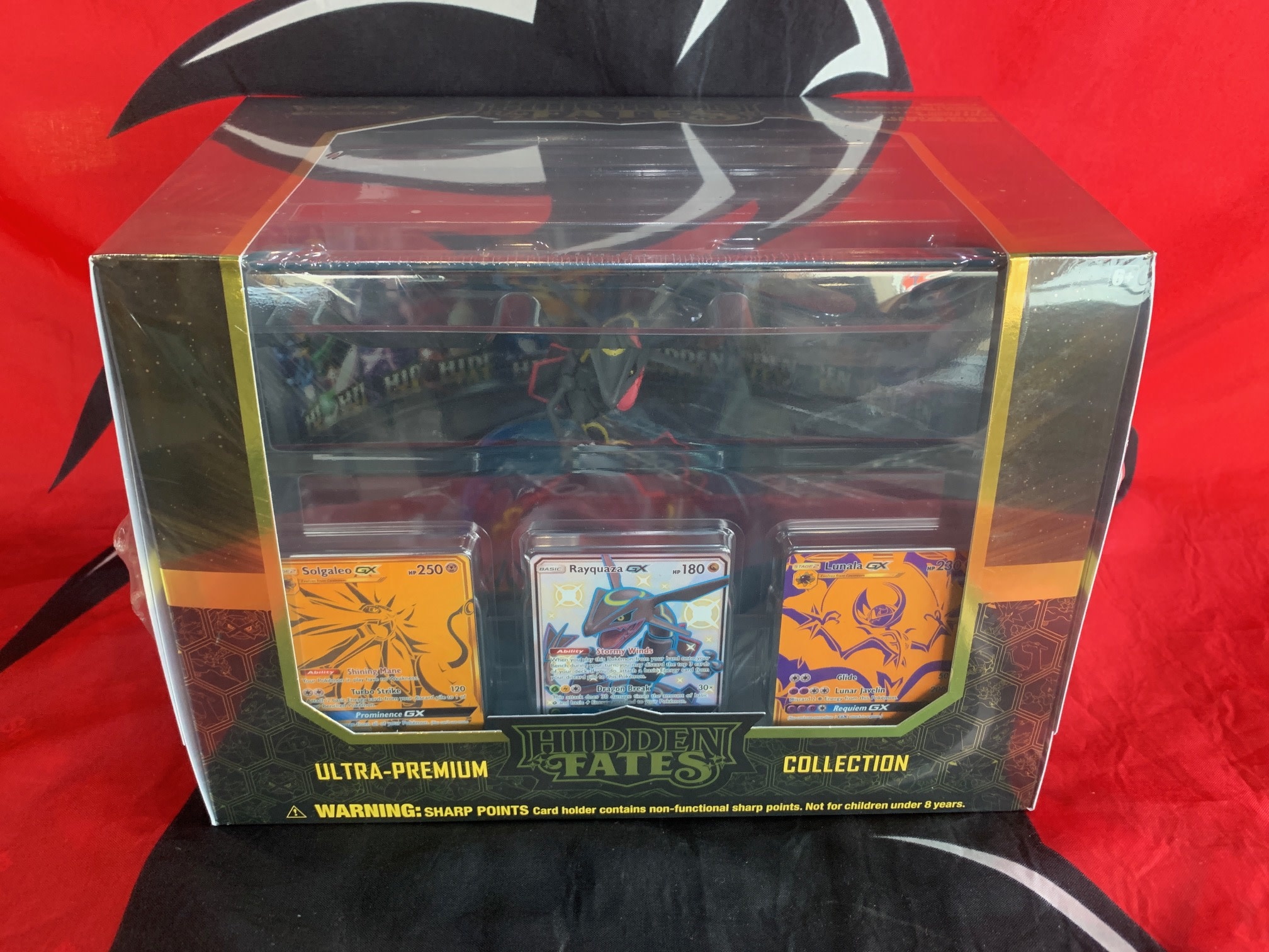 Pokemon TCG Hidden Fates Ultra Premium Collection - Boardgames.ca