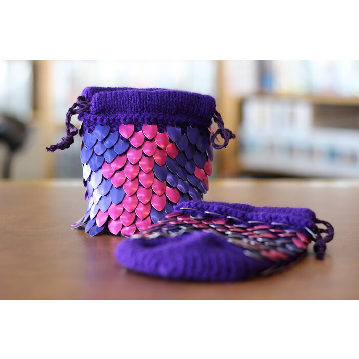 Perfectly Chaotic Designs Knitted Scalemail Dice Bag