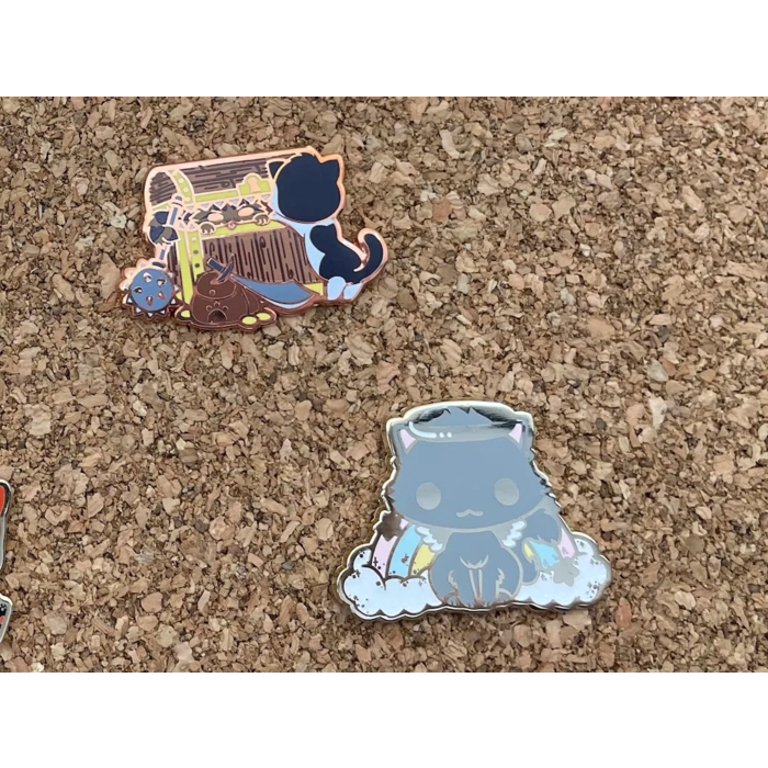 Adventure Dice Dice Cats: Deluxe Enamel Pin