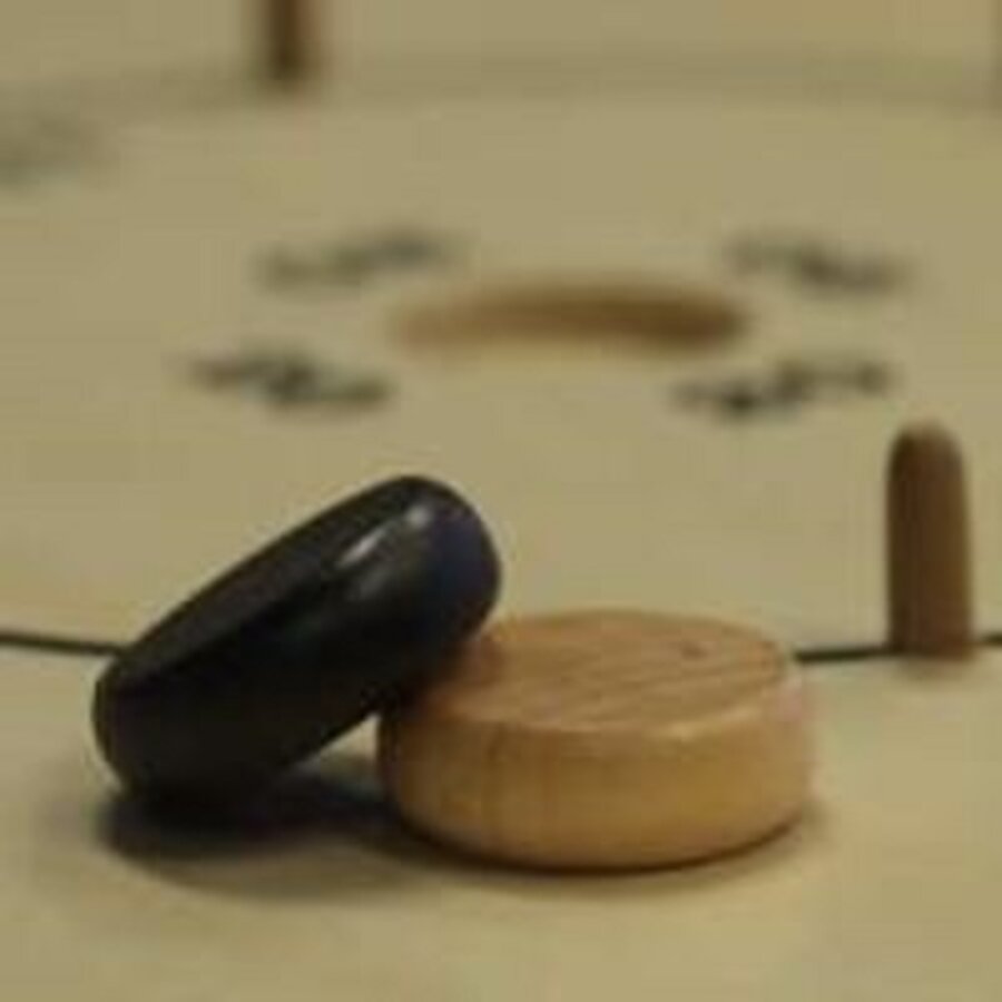 Crokinole/Carrom/Pichenotte