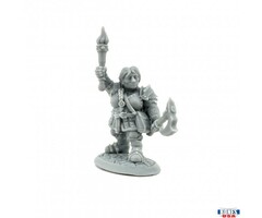 Reaper Miniatures Bones USA: Hargret Ironthumb, Dwarf Heroine
