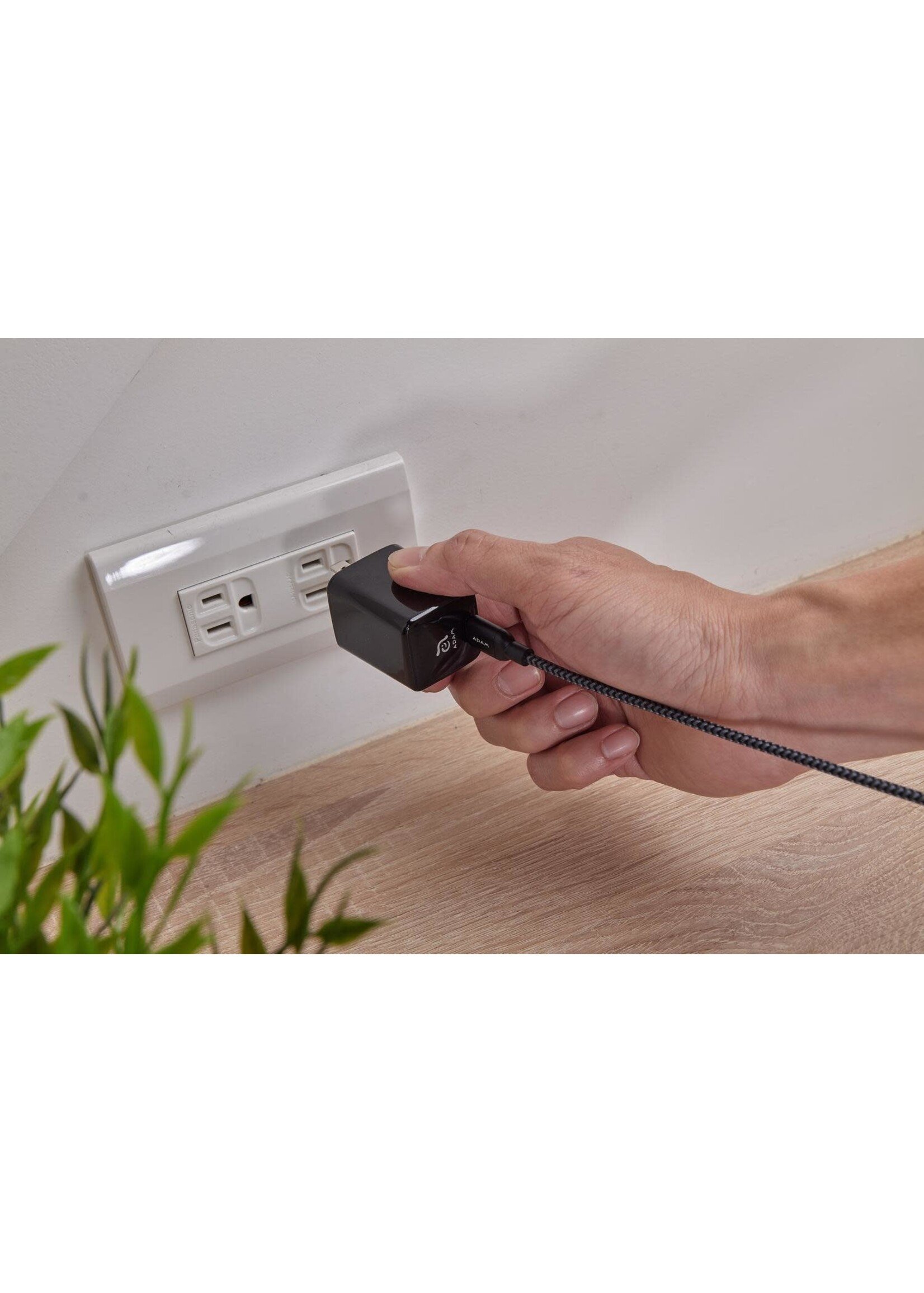 Adam Elements Adam Elements OMNIA X3 Fast Charging Kit USB-C to Lightning 30W - Black