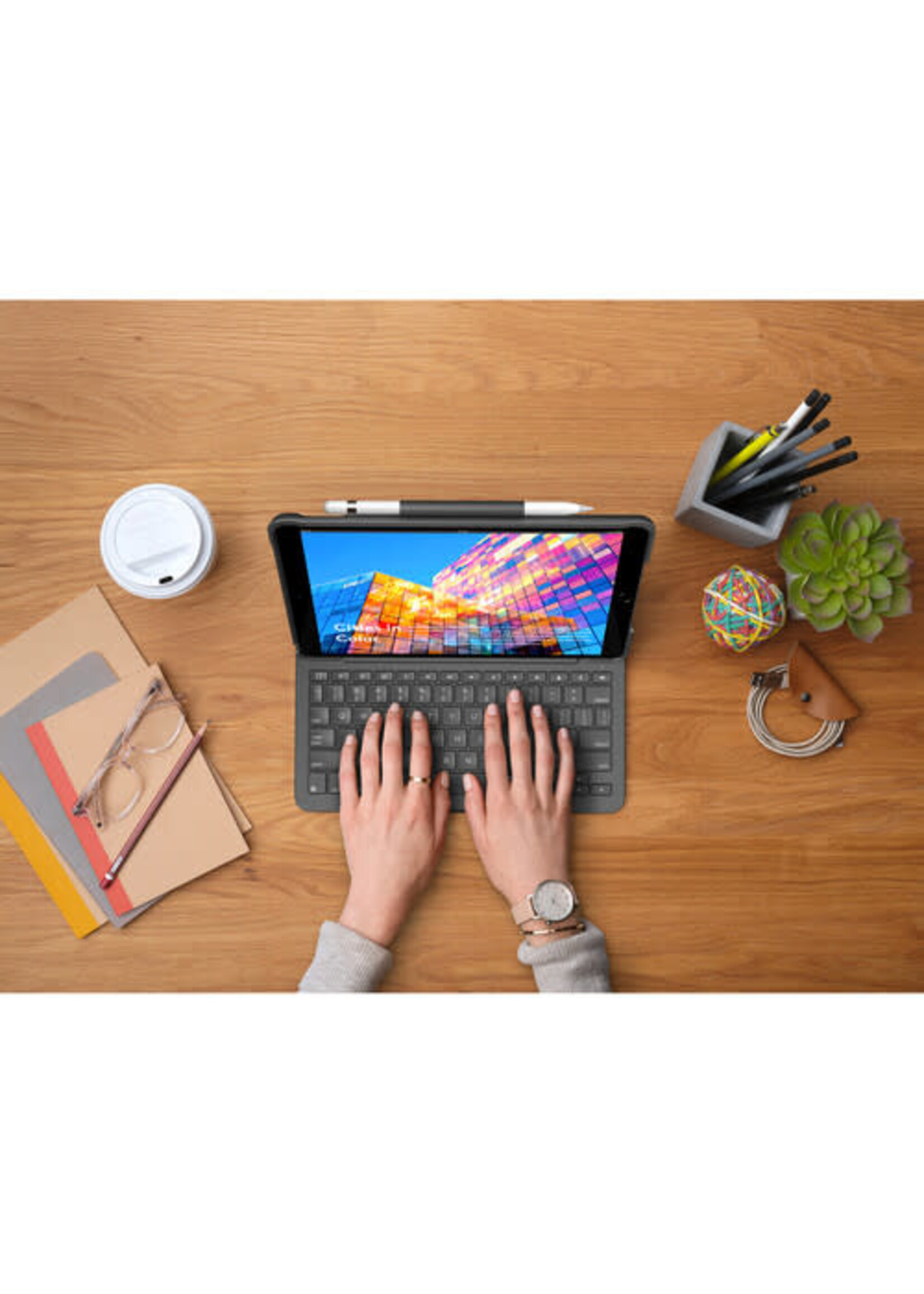 LOGITECH Logitech Slim Folio Protective Bluetooth Keyboard Case for iPad Air 3rd Gen (Graphite)