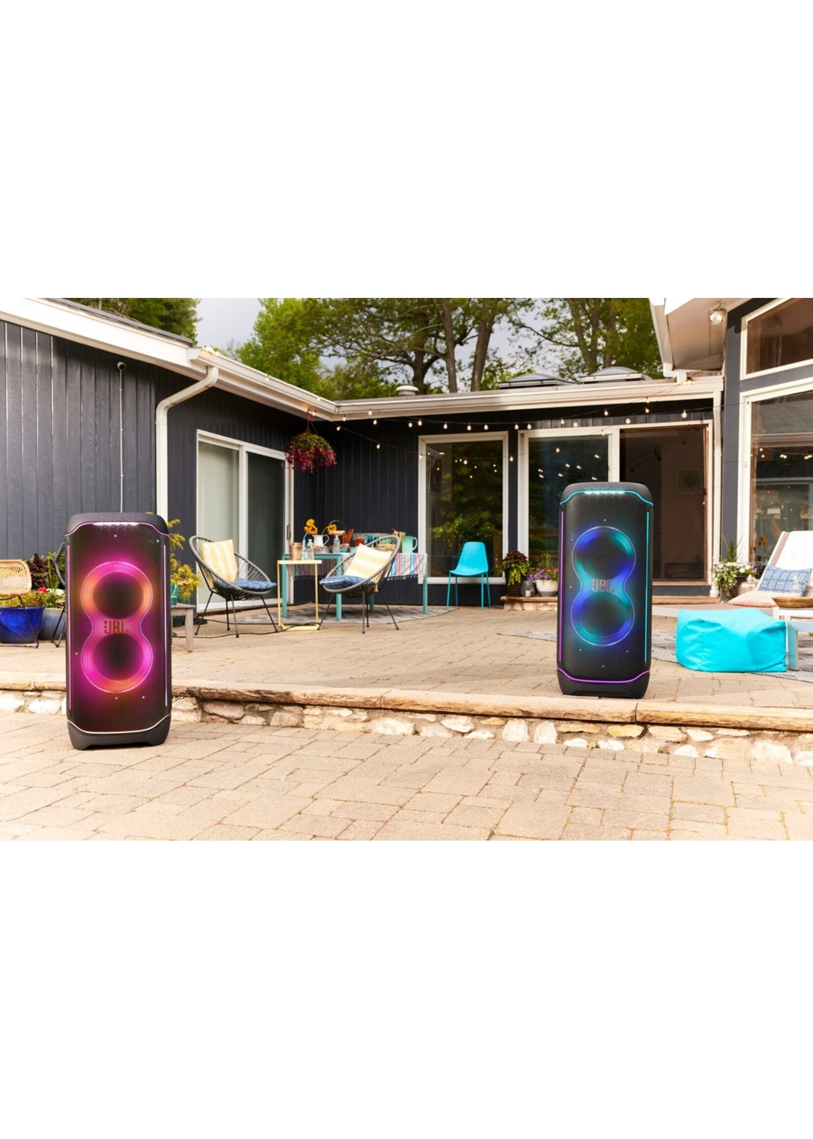 JBL JBL PartyBox Ultimate 1100W Wireless Party Speaker