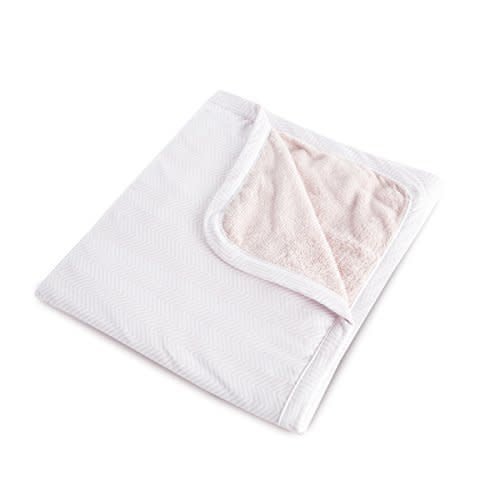OILO Oilo Zigzag Cuddle Blanket OILO Oilo Zigzag Cuddle Blanket