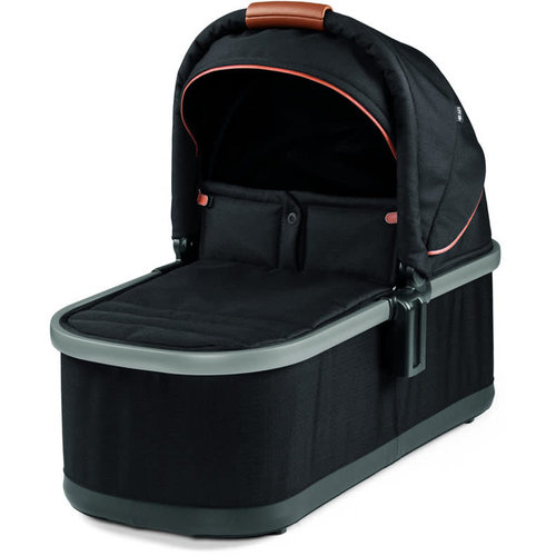 AGIO BY PEG PEREGO Agio by Peg Perego Z4 Bassinet Black AGIO BY PEG PEREGO Agio by Peg Perego Z4 Bassinet Black