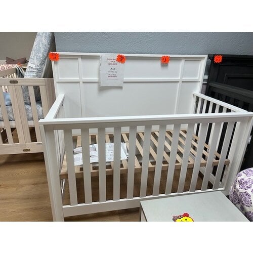 LELLO Convertible Crib Floor Sample 50% Off LELLO Convertible Crib Floor Sample 50% Off