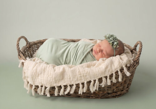 Swaddles, Crib Sheets & Changing Pad Covers