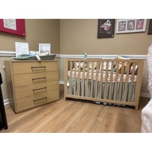 Contempo 2 Pc Crib + Dresser Floor Sample 40% Off