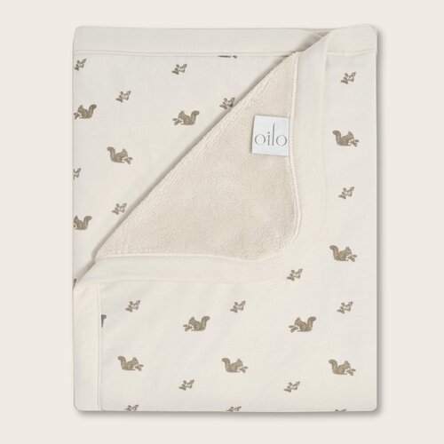 OILO Oilo Squirrel Cuddle Blanket