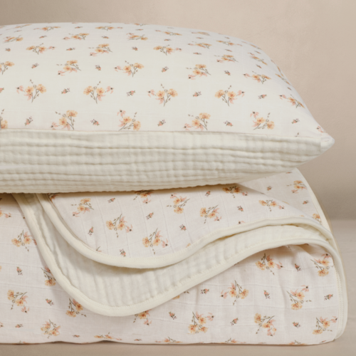 OILO Oilo Quilt and Sham Dainty Floral