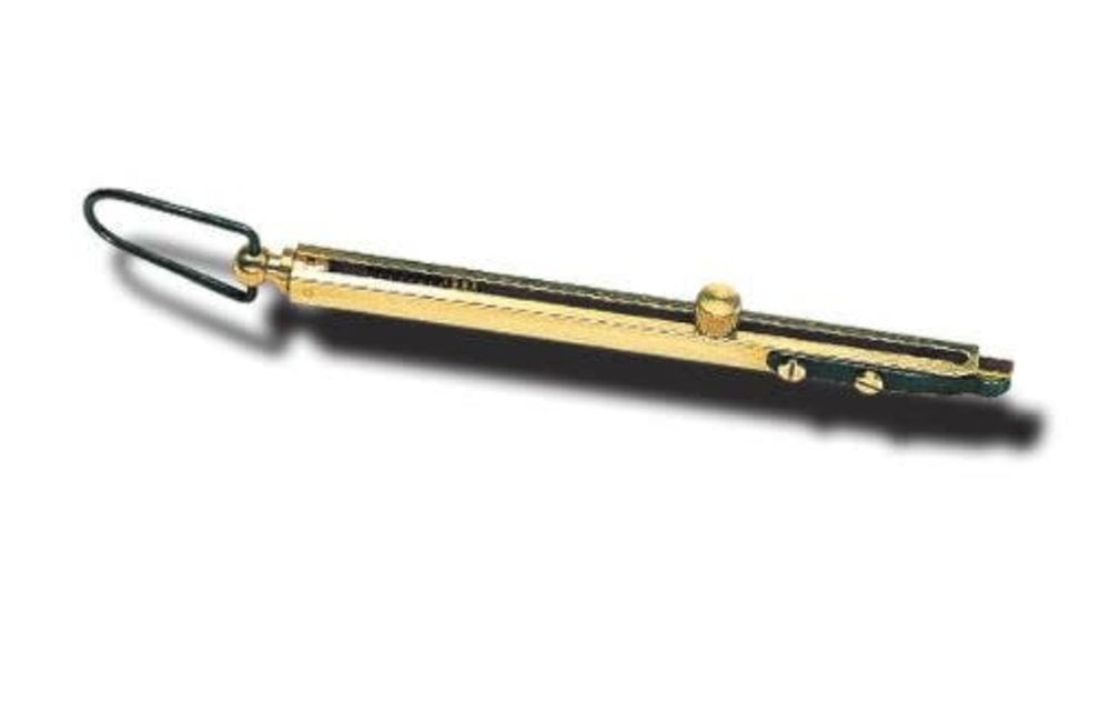 AC1407 Straight line Capper (Range Model)