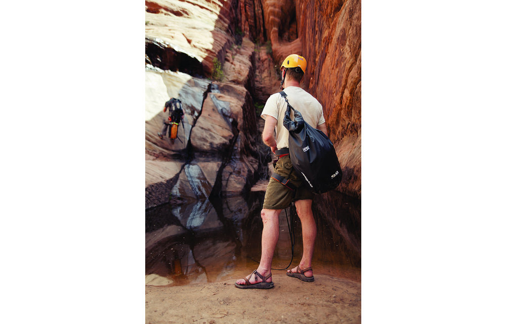Heavy-Duty Dry Bag, 40L, Black