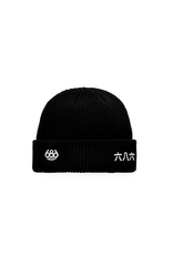 686 686 Kanji Beanie