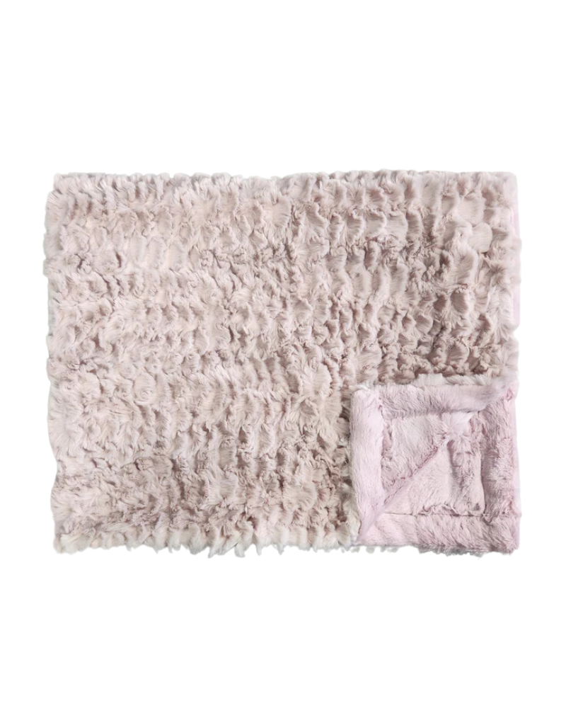 Winx and Blinx Winx and Blinx Tuscany Blush Minky Blanket