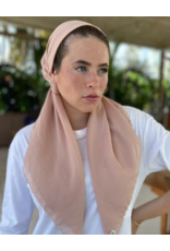 The Scarf Bar The Scarf Bar Cotton Scalloped Solid