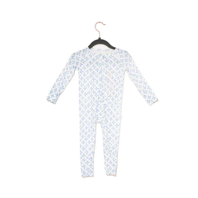 The Uptown Baby The Uptown Baby Light Blue Clover Zipper Romper