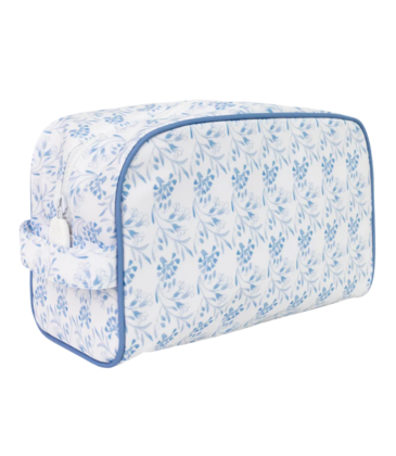 Apple of My Isla Apple of My Isla The Dopp Kit - Navy Floral
