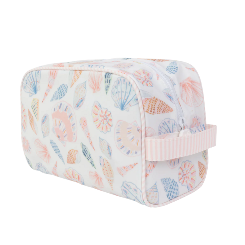 Apple of My Isla Apple of My Isla The Dopp Kit - Shells