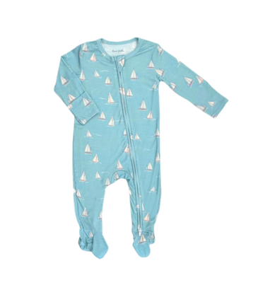 Dear Perli Dear Perli Smooth Sailing Zippered Footie