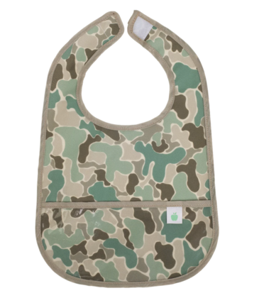 Apple of My Isla Apple of My Isla The Wipe It Bib - Camo
