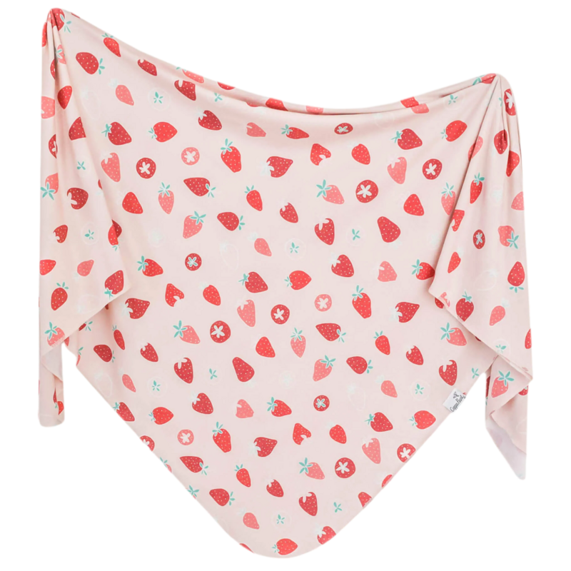 Copper Pearl Copper Pearl Strawberry Knit Blanket Single