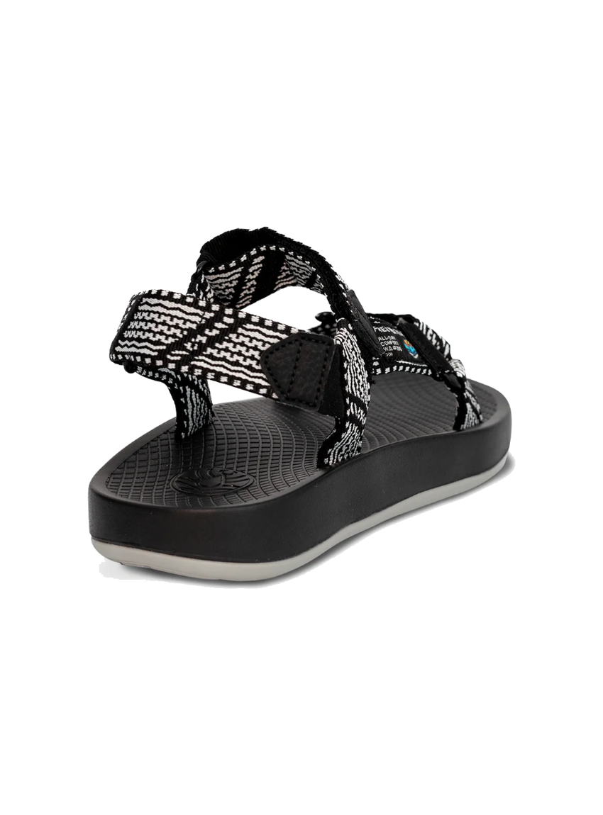驚きの価格 Freewaters Women's Cloud9 Sport Sandal - Escape Sports Inc. その他