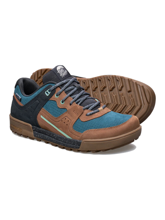 Unisex - Escape Sports Inc.