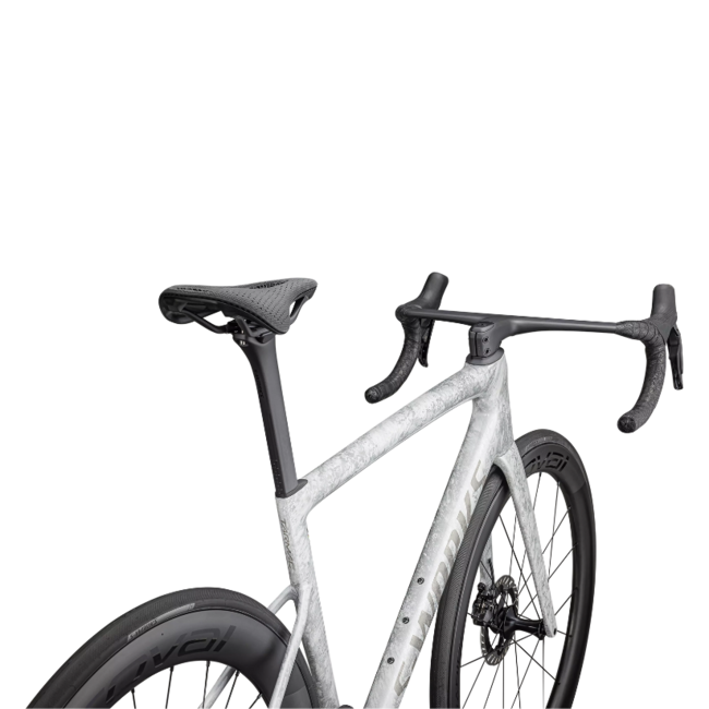 2025 S-Works Tarmac SL8 – Shimano Dura-Ace Di2