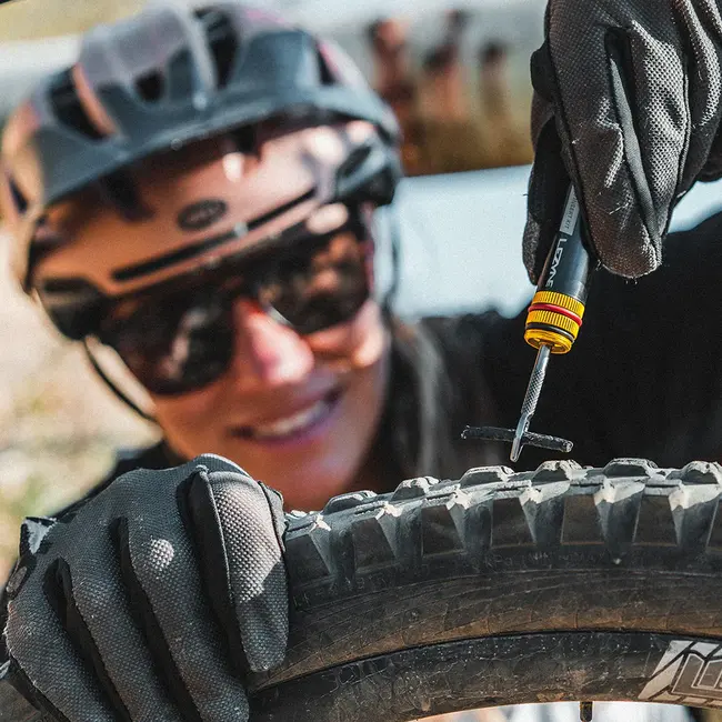 Lezyne Tubeless Insert Kit - Black Bar Plug Tubeless Repair Kit
