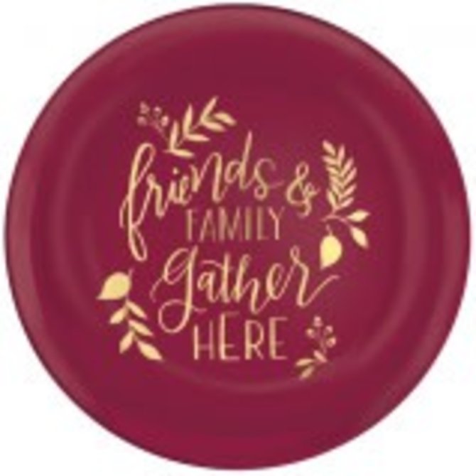 Friends & Family Plastic Coupe Plates, 7 1/2" 4ct.