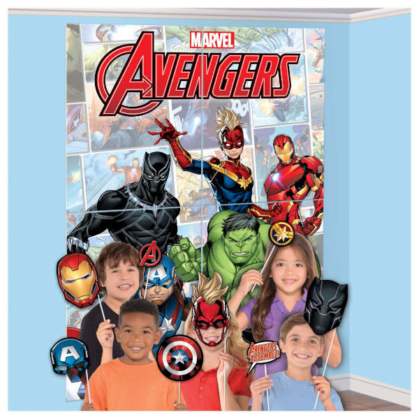 Marvel Avengers Powers Unite™ Scene Setter with Props -16ct