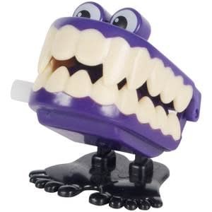Wind Up Jumping Vampire Teeth