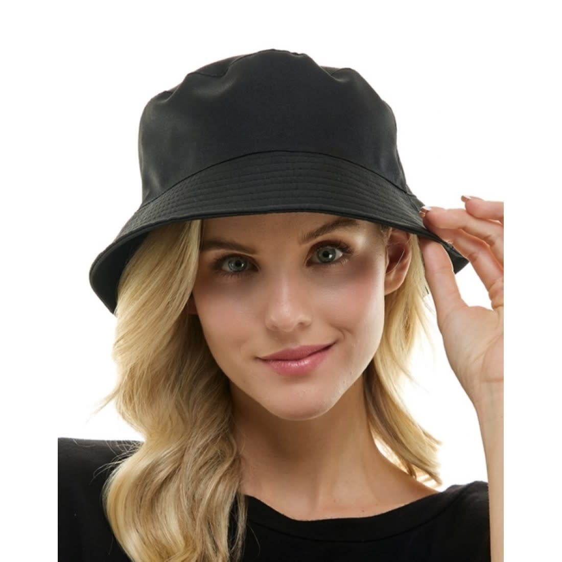 Black Bucket Hat
