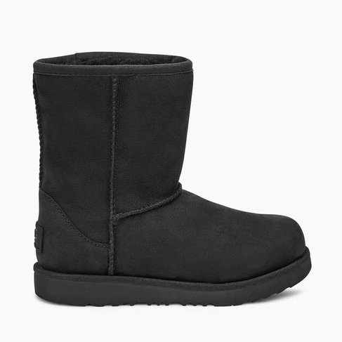 UGG Kids Classic Short II WP Black (Child 1 + 3)