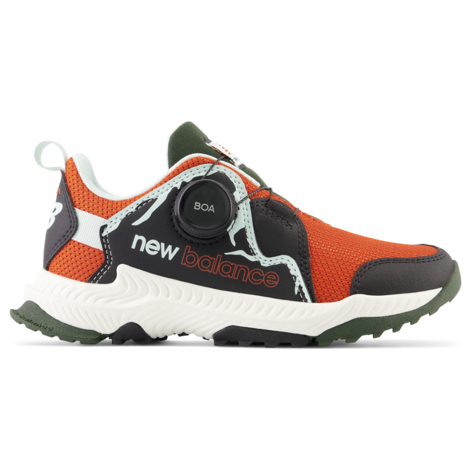 New balance hotsell shoes with boa