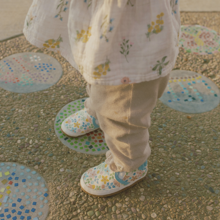 Robeez Robeez Soft Soles Bloom