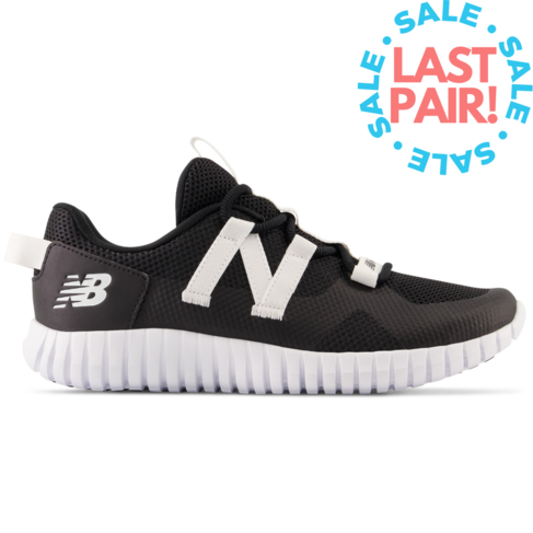 New Balance PlayGruv Black/White (Youth 3.5)