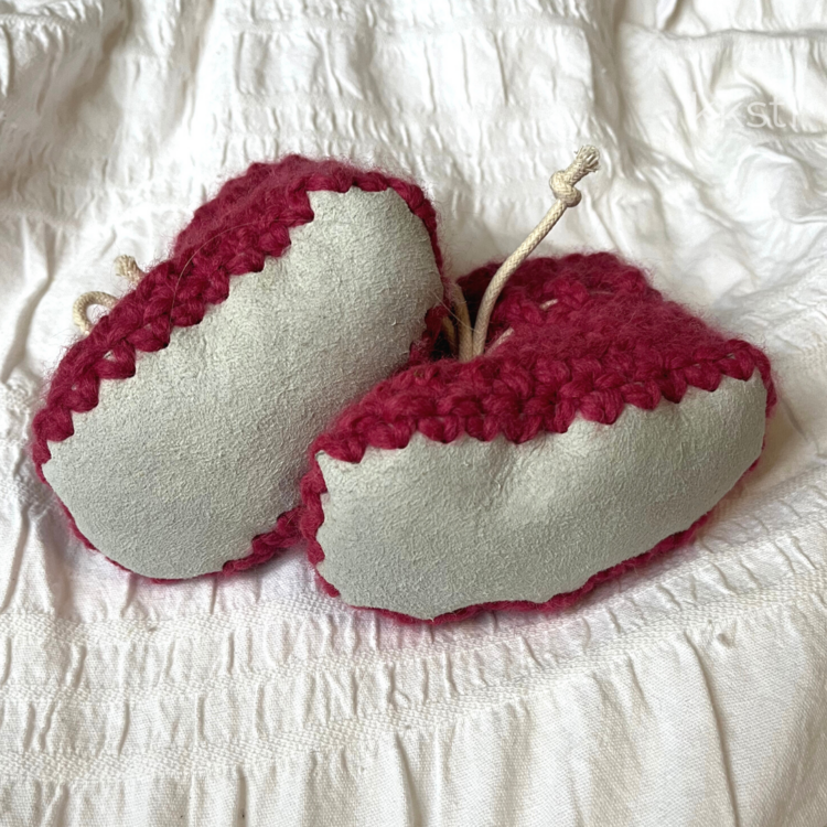 Juno Crochet Juno Sheepskin Slipper Green