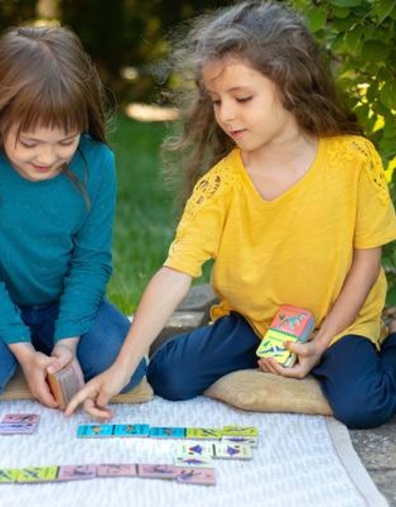 Eeboo Shiny Dinosaur Dominoes