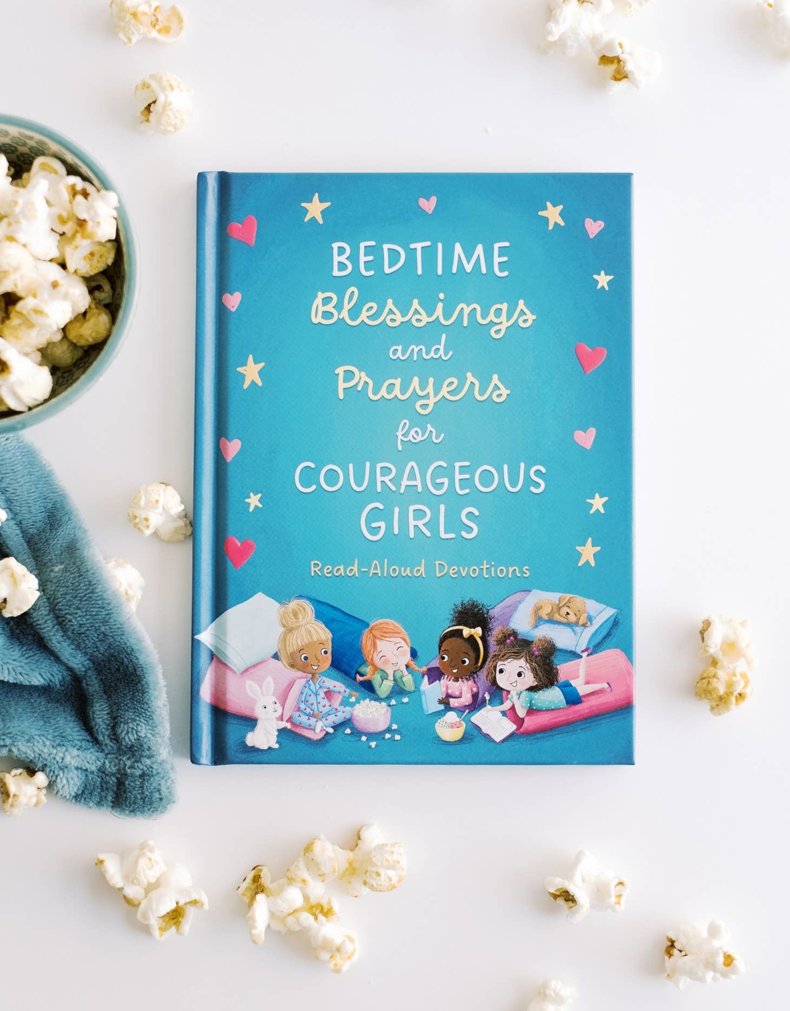 Barbour Publishing Bedtime Blessings and Prayers for Courageous Girls