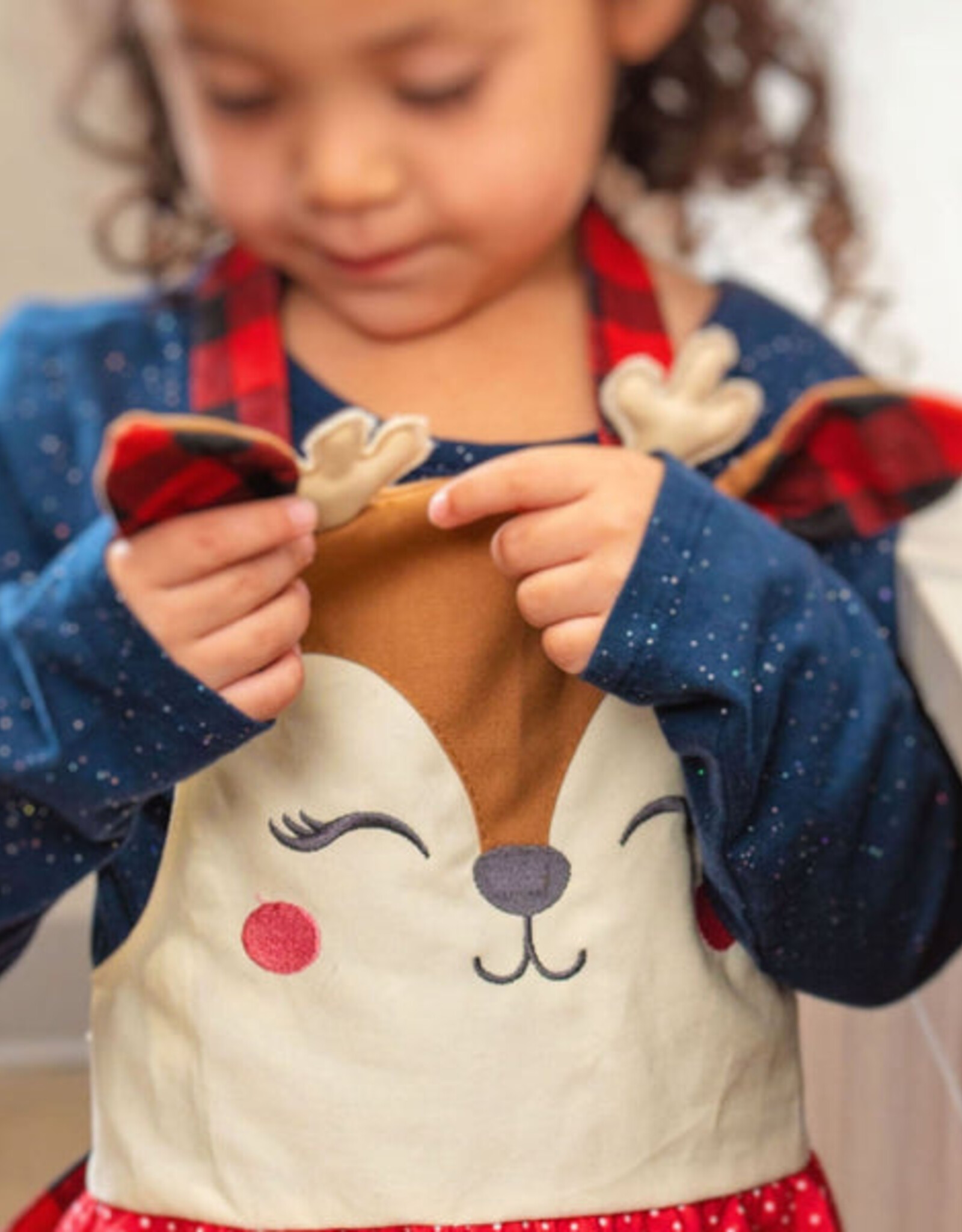 Stephen Joseph SJ Apron Girl Reindeer