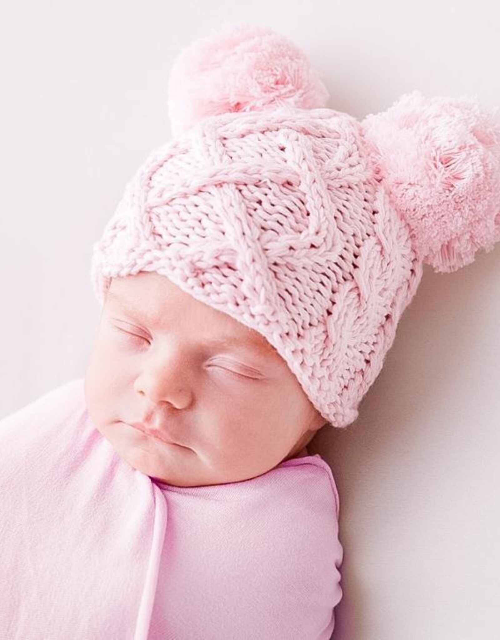 Huggalugs Aran Cable Knit Beanie pink Newborn