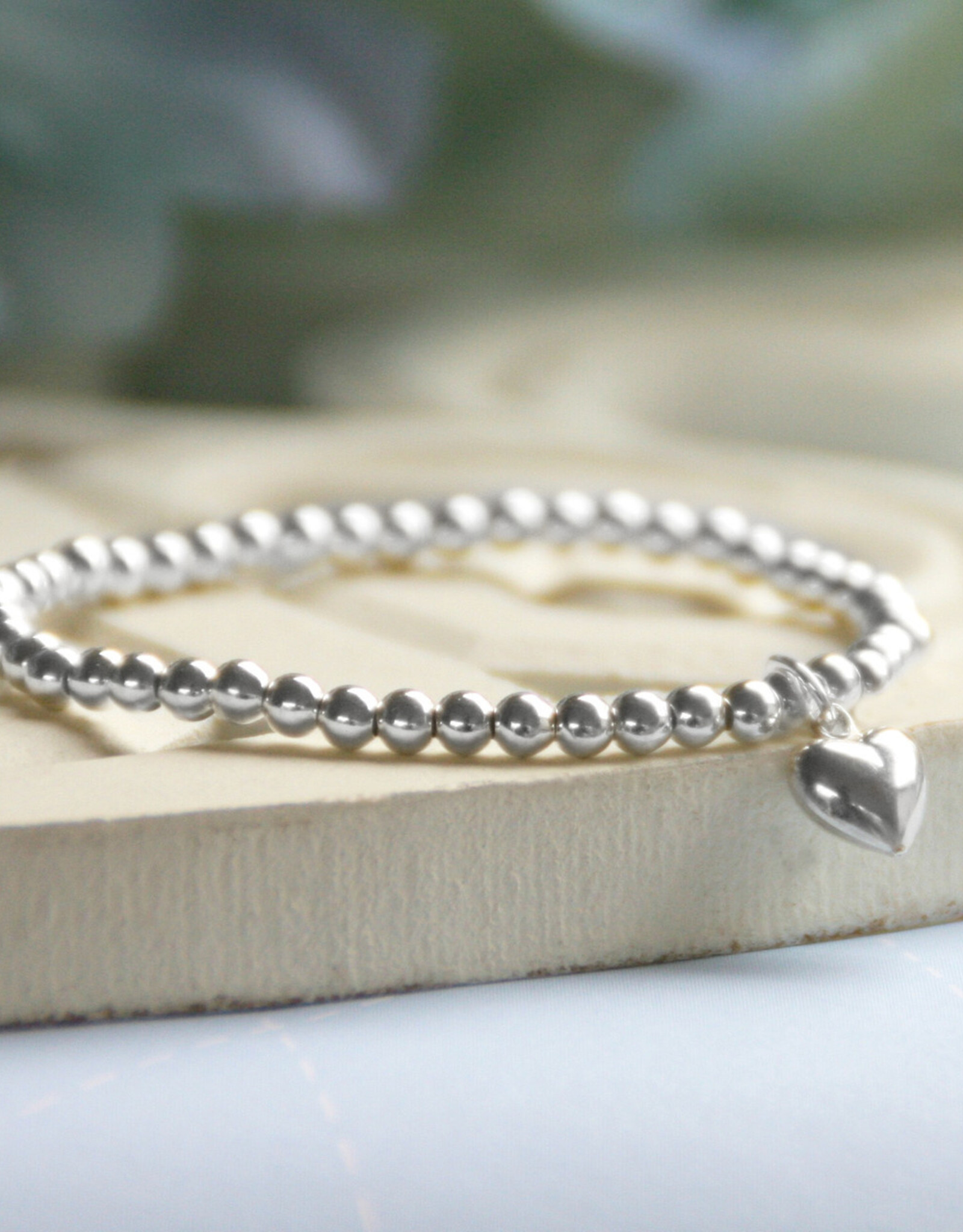 Collectables STG-265 5"  Heart Bracelet