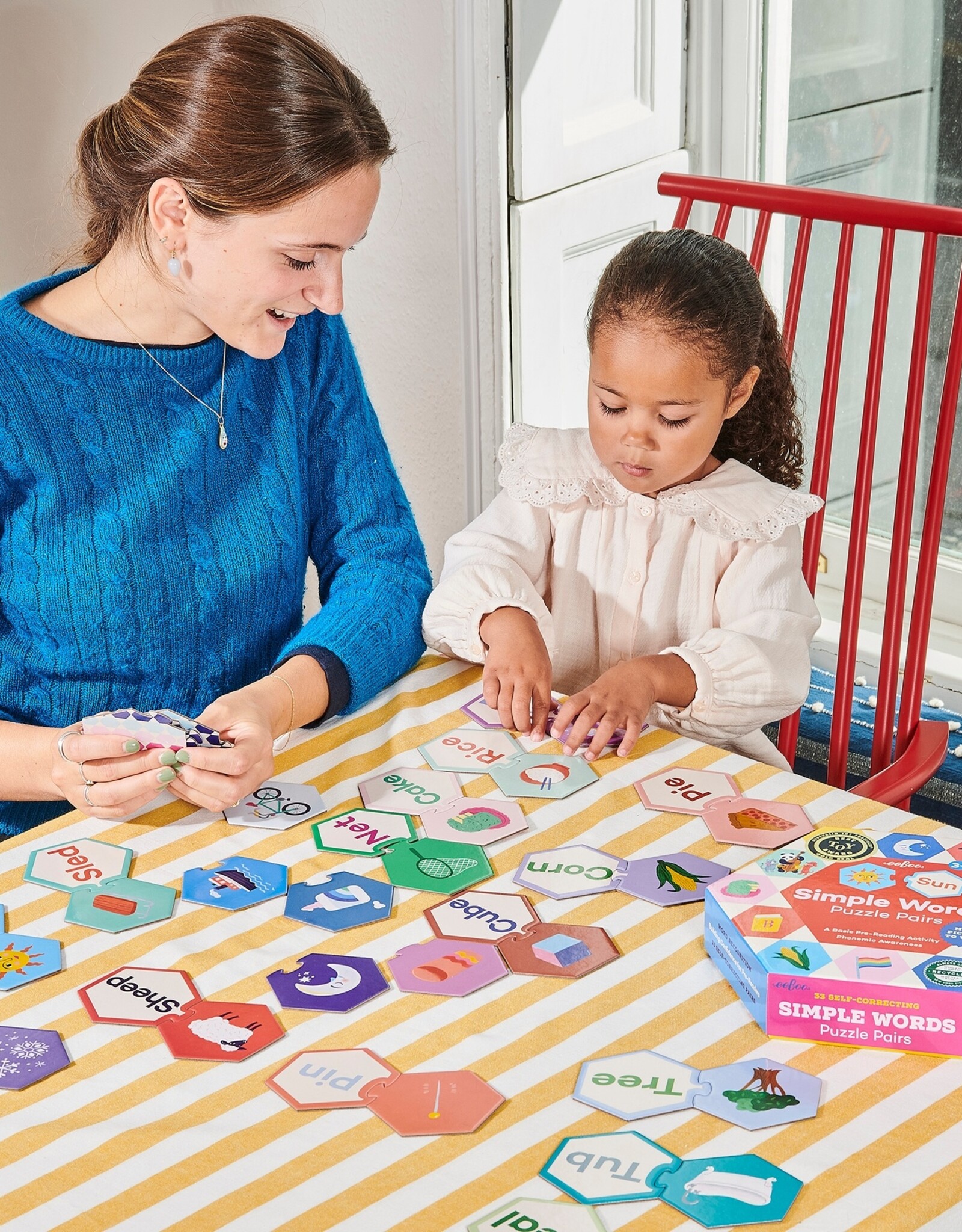 Eeboo Simple Words Hexagon Puzzle Pairs