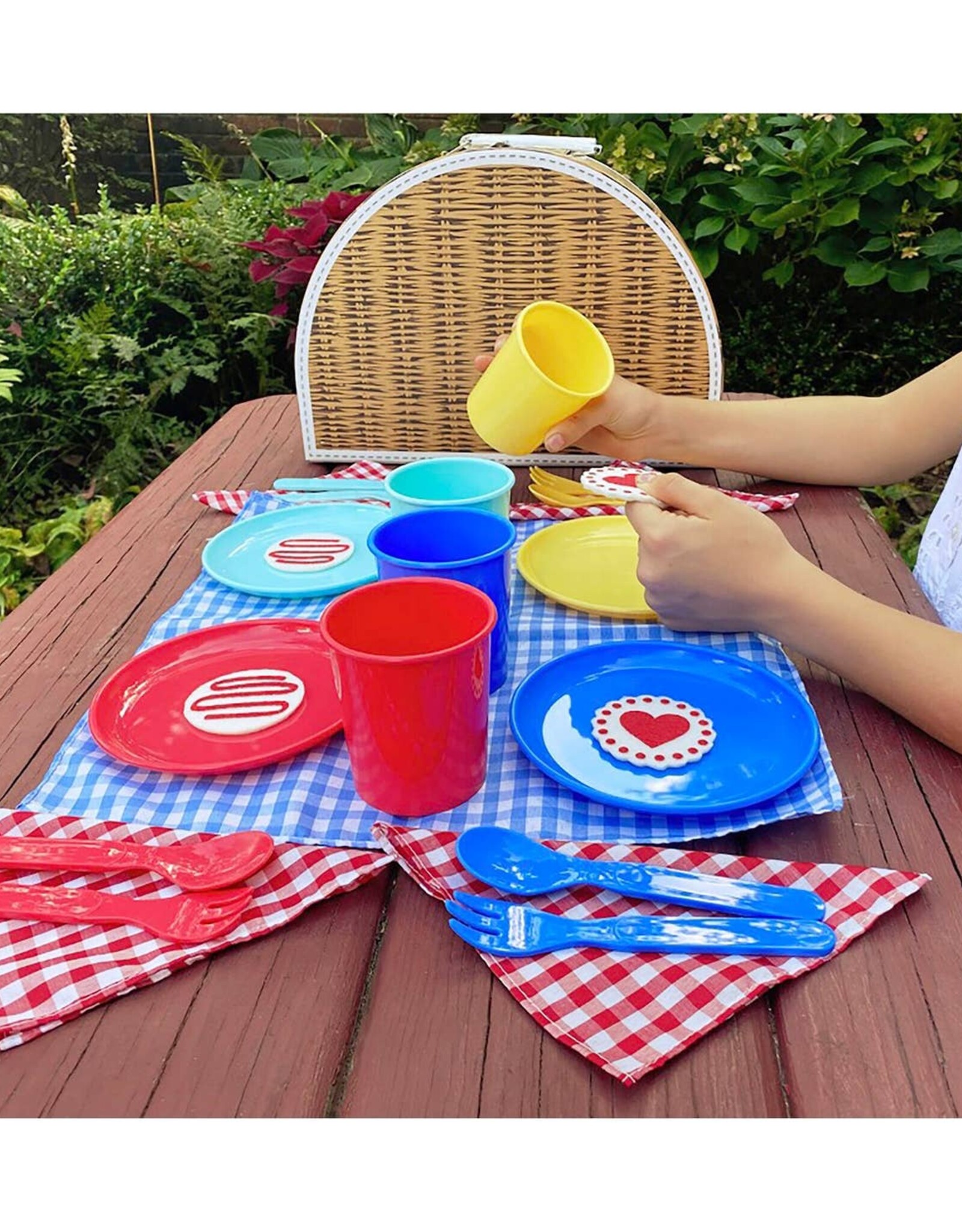 Bright Stripes Deluxe 25pc Picnic Set Primary