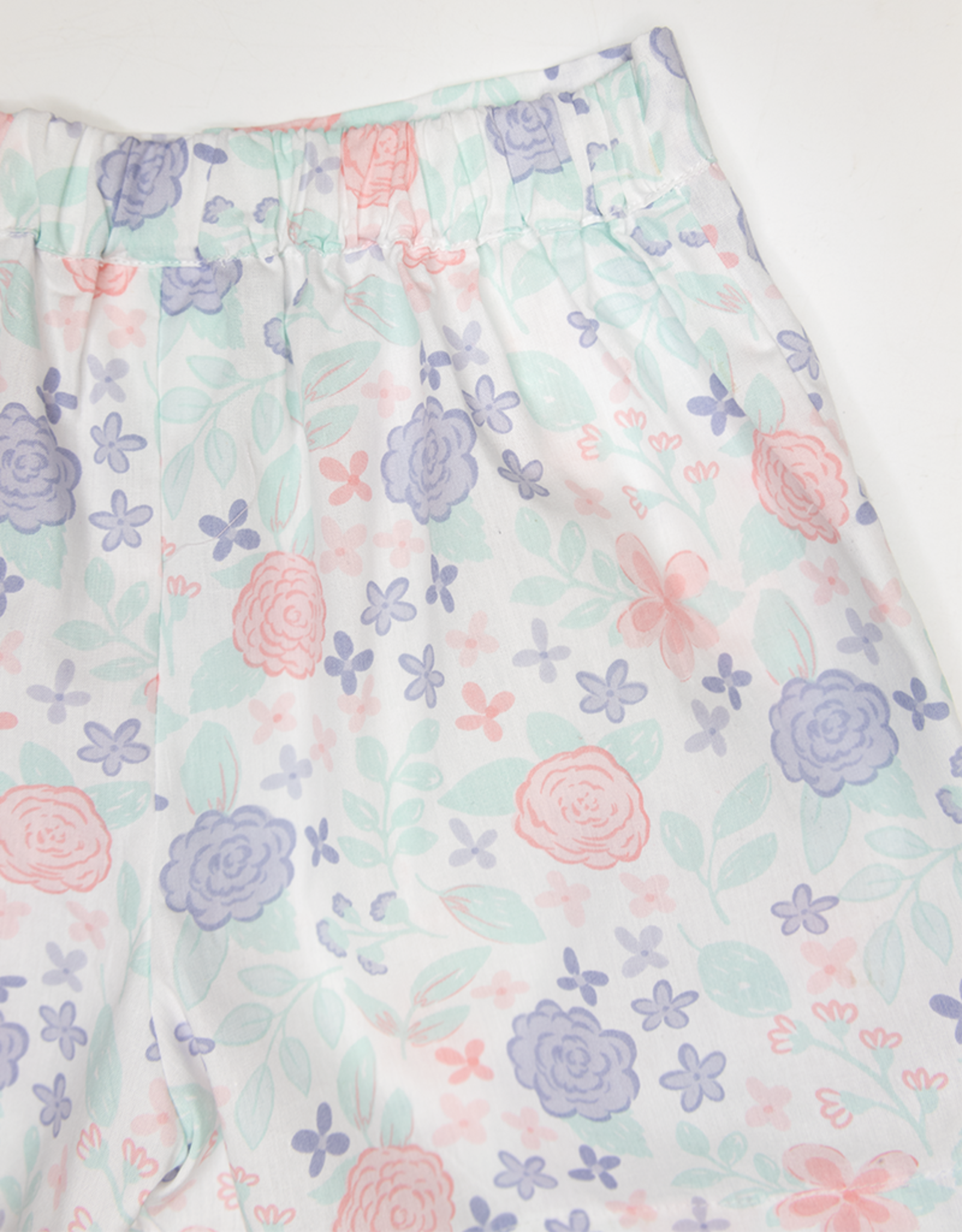 Three Sisters 796 Summer Fields Short Set