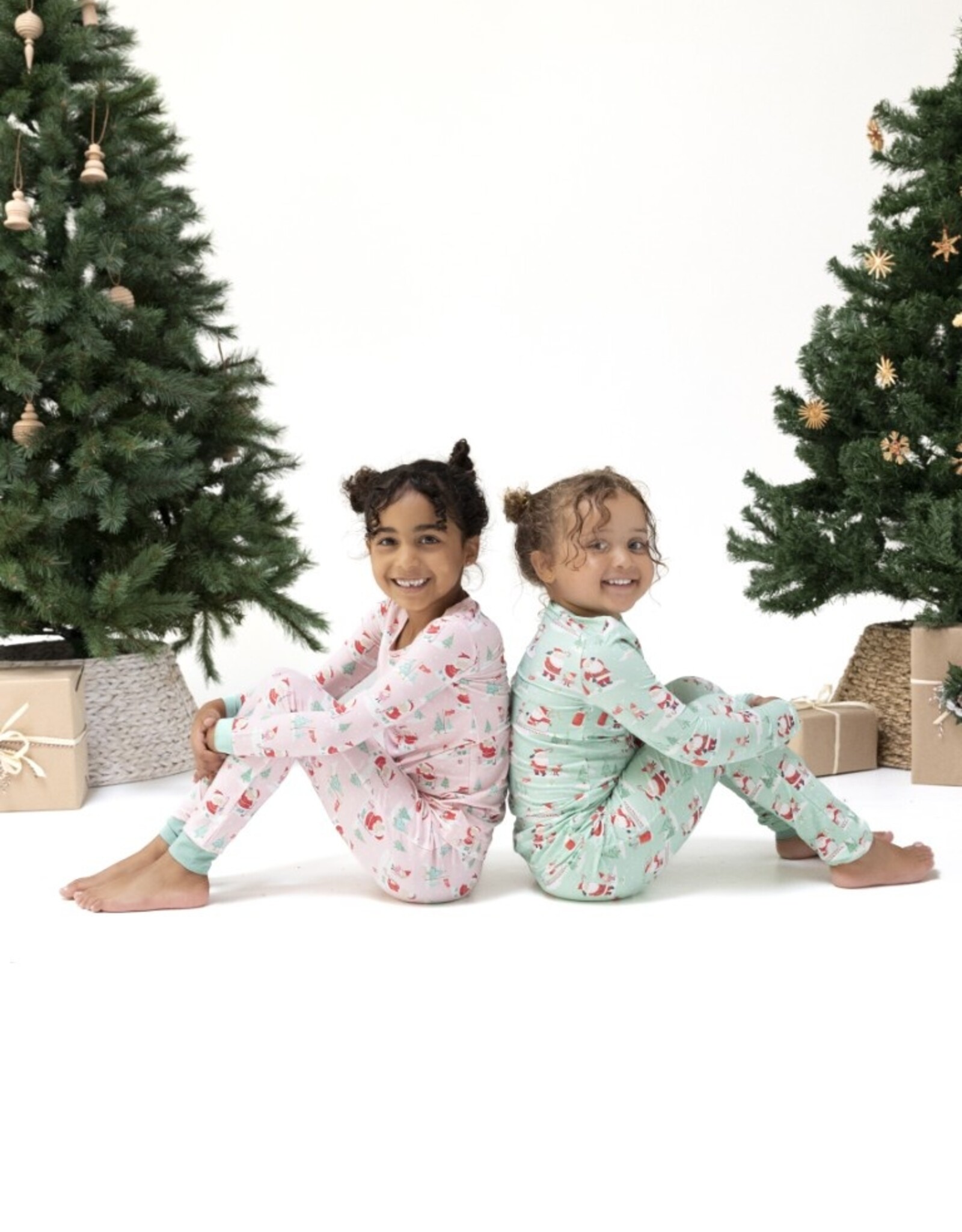 Angel Dear ADF25 LS Loungewear Golfing Mrs. Claus Elves